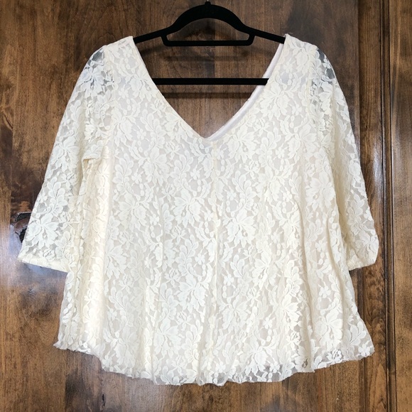 American Eagle Outfitters Tops - American Eagle Cream Lace Flared Top Size M